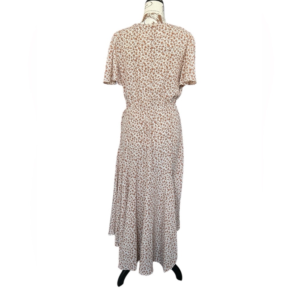 Wishlist Apparel Dainty Floral Handkerchief Hemline Dress Medium - Picture 2 of 9